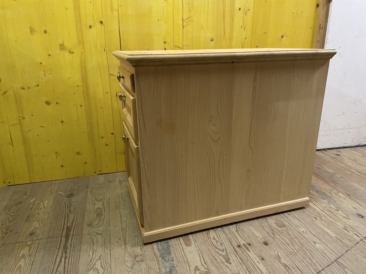 Banconi: Bürokorpus / Rollcontainer Tanne – Usato da Almens venduto da bsundrix 3