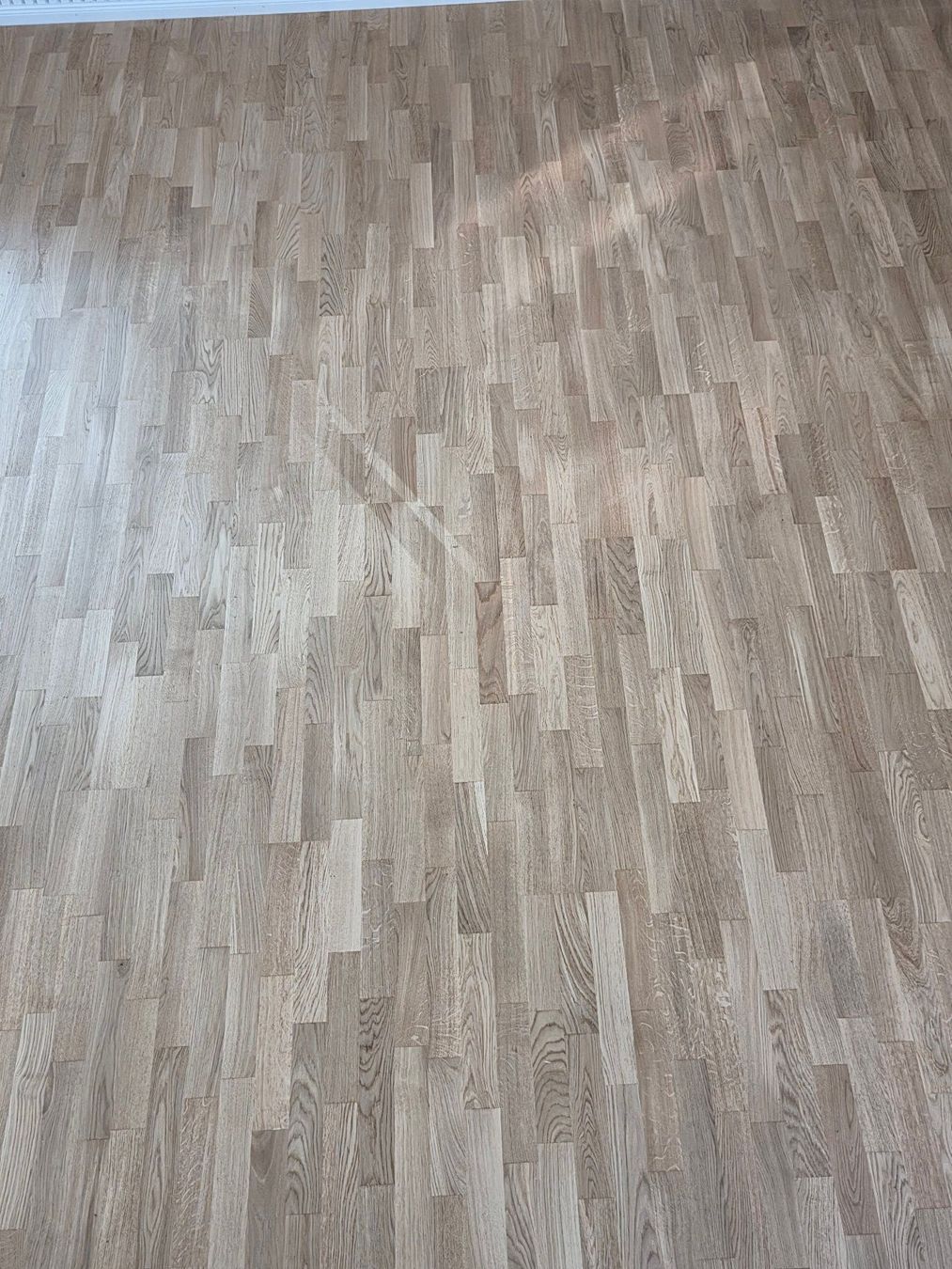 Rivestimenti per pavimenti: 2 Pakete Parkett Eiche Schiffsboden 3-Stab Satin Elements – Nuovo e nell'imballaggio originale da Weinfelden venduto da Shana89 1