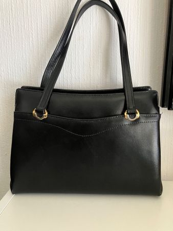 Sac à main noir Lady  élégant,