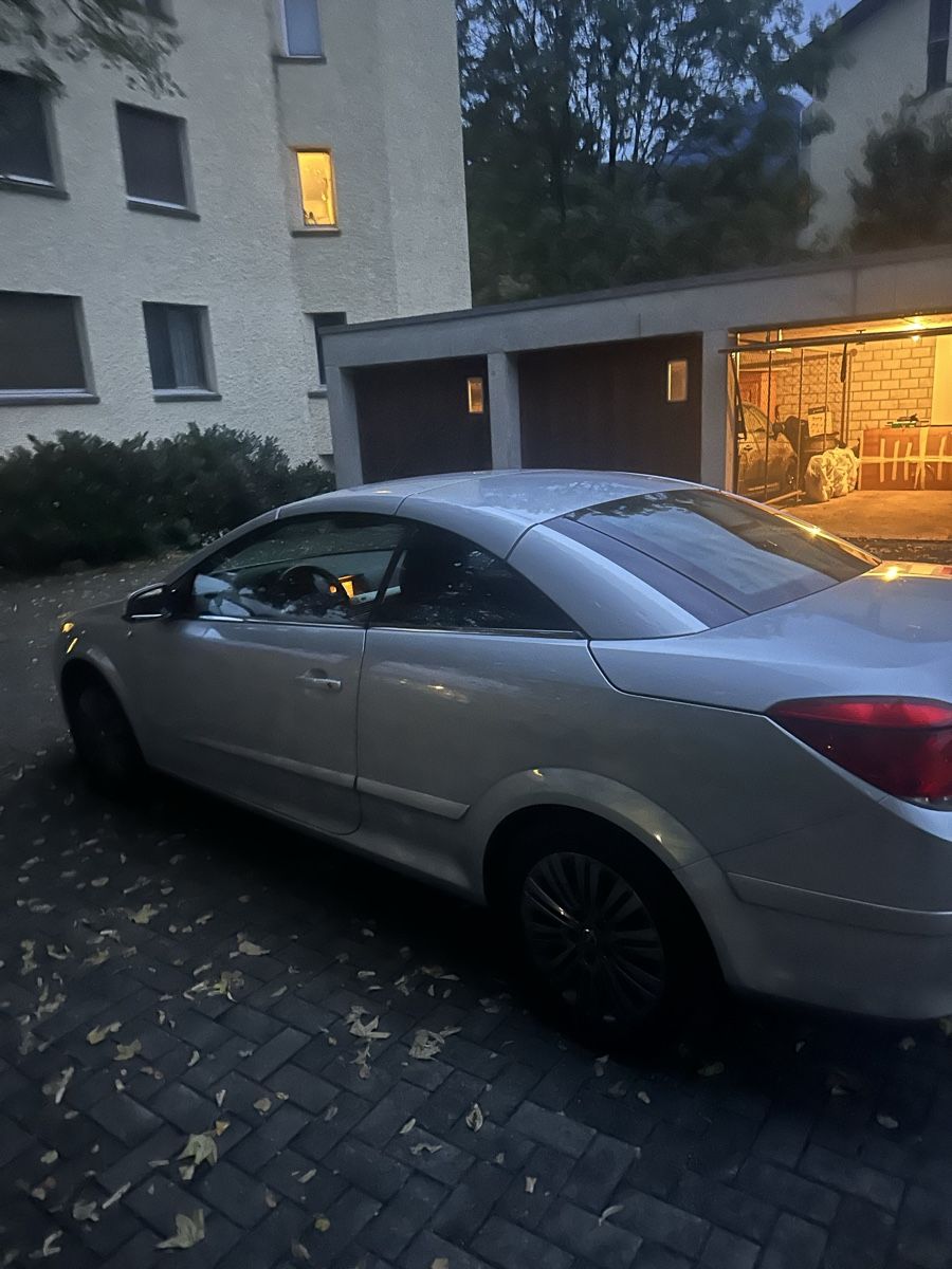 Opel Autos: Opel Astra  – Gebraucht aus Buchs SG von LJP1997