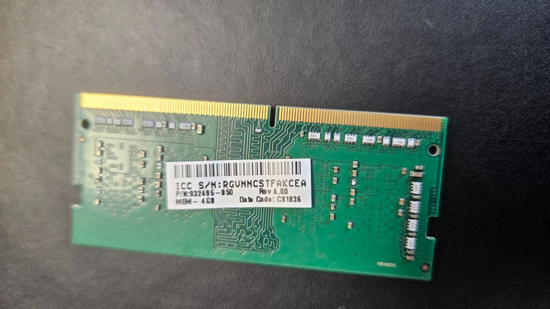 Memory / RAM: 253x 4GB DDR4 SO-DIMM Laptop RAM – Gebraucht aus Linden von nil_q7tz 5