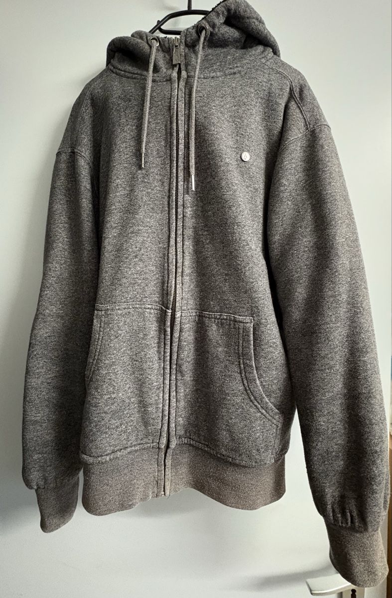 Volcom Giacche: Volcom Kapuzenjacke mit Futter grau – Usato da Luzern venduto da ale_v5qn