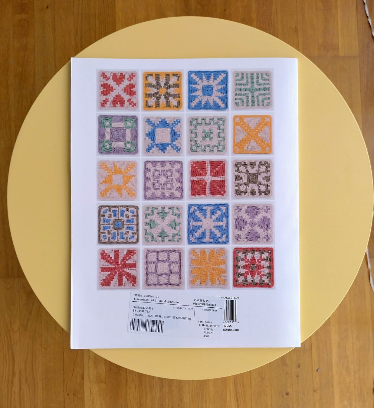 Bücher: Waterfall Crochet Granny Squares – Gebraucht aus Zürich von atthesea 1