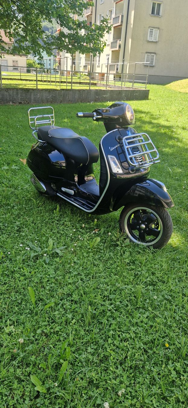 Vespa Scooter: Vespa  Gts Super  300 i.e – Usato da Ziegelbrücke venduto da arb_mvz9 3