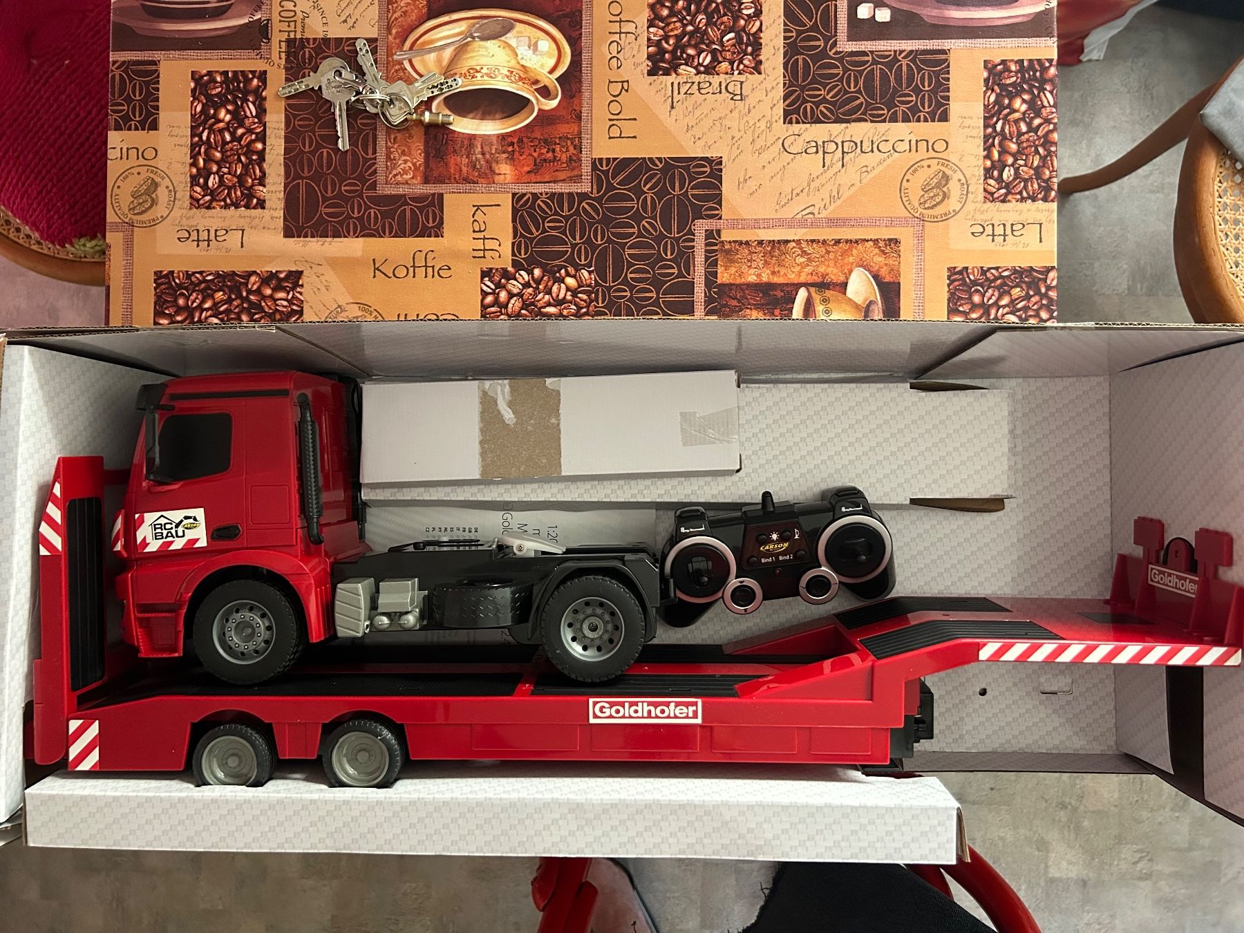 Carson Modellismo RC: Sattelschlepper mit Bagger 1:14 – Usato da Reiden venduto da gvapo