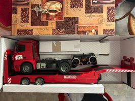 Sattelschlepper mit Bagger 1:14