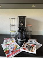 Ninja Creami Deluxe mit 5 Bechern und Rezeptbücher
