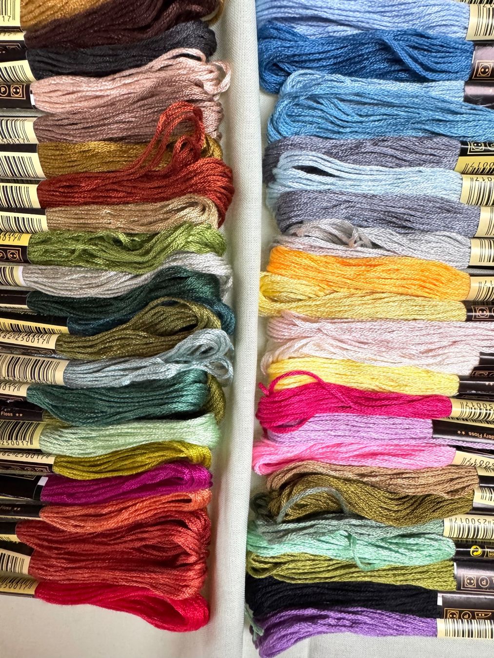 Kit bricolage: Stickgarn Garn  50 x  TOP Regenbogenfarben Basteln – Nuovo e nell'imballaggio originale da Leuggern venduto da unico10 5