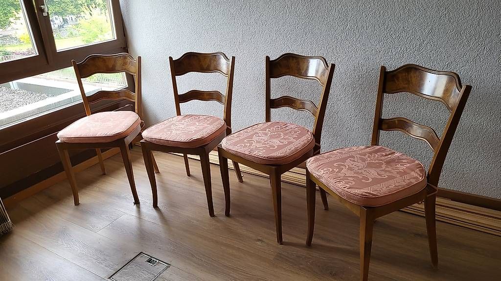 Sedie: Chaises en bois – Usato da Monthey venduto da etu_hl5p
