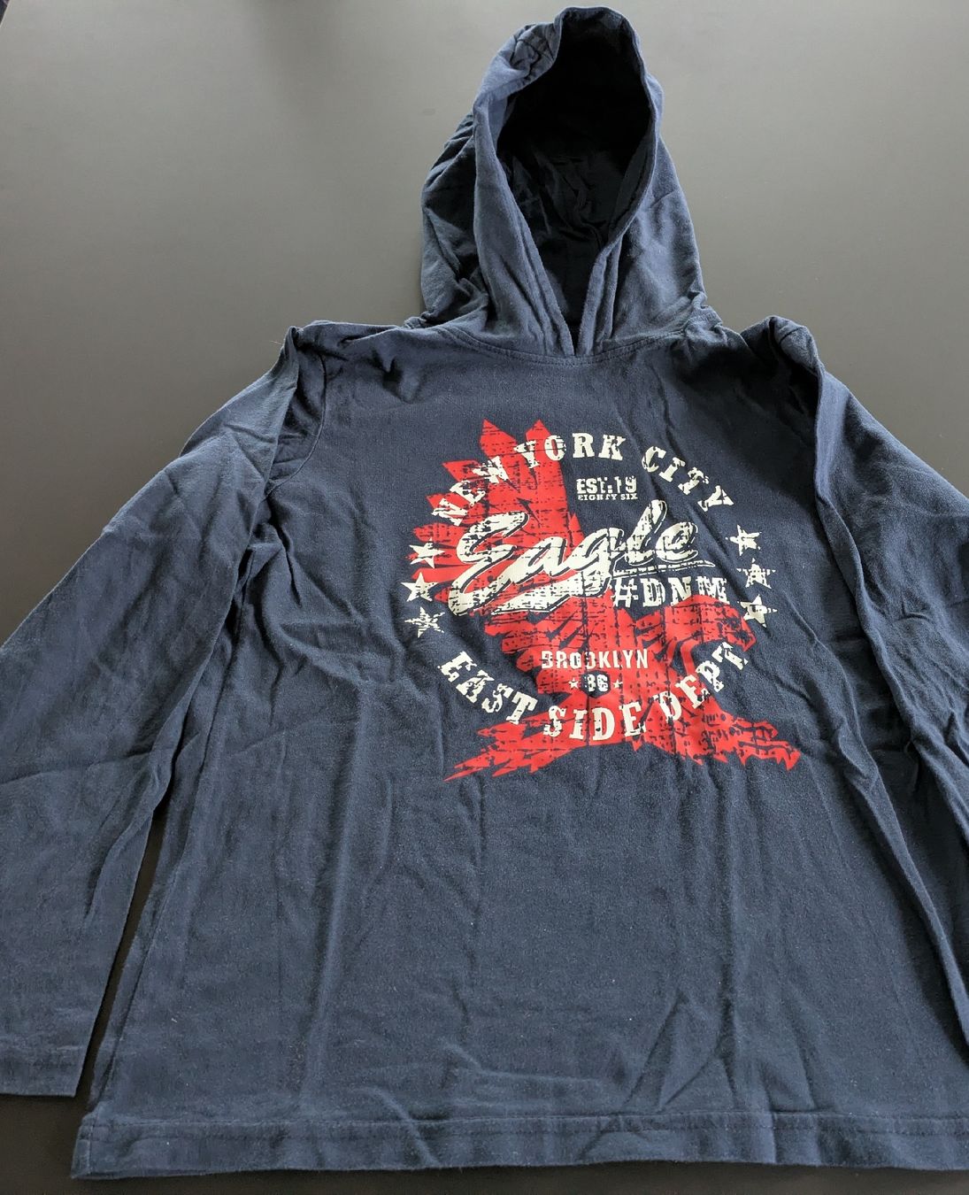 Maglioni & Felpe: Kapuzenshirt von bonprix, Grösse 140 – Usato da Kölliken venduto da mic_9n9d
