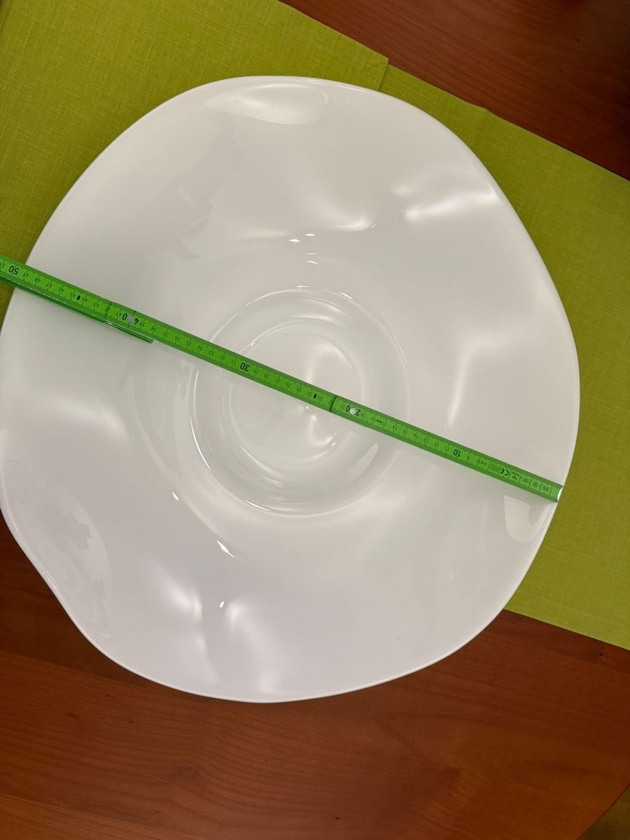 Bicchieri: Grosse Servierschale Weiss Wellenform 40cm Ø - – Usato da Niederlenz venduto da Lusado 1