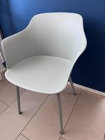 4 Designer-Stühle weiss mit Metallbeinen und Kissen