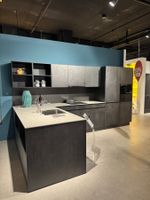 Ausstellungsküche Häcker inkl. Elektrogeräte Electrolux/Bora