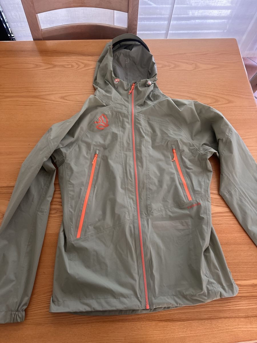 Giacche: Waterproof Jaket – Nuovo e nell'imballaggio originale da Sigirino venduto da del_l62x