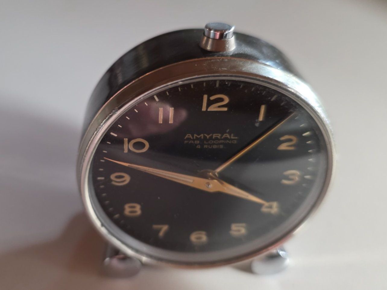 Looping Sveglie: Vintage Wecker AMYRAL Fab Looping 4 Rubis – Usato da Walterswil BE venduto da Lonitti 1