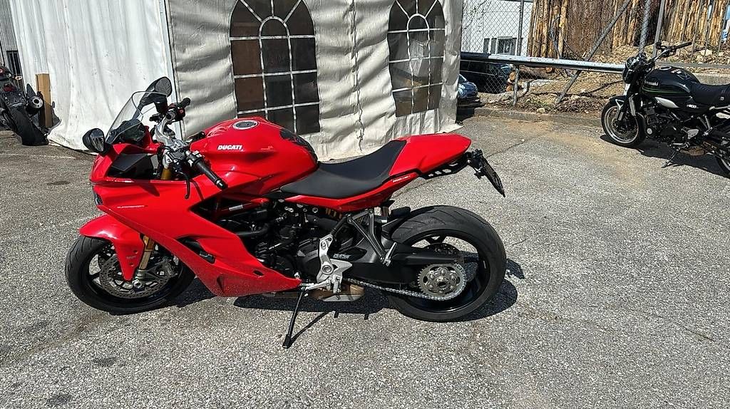 Strasse: Ducati Supersport 950 S – Gebraucht aus Schindellegi von IIISnowkIII 1