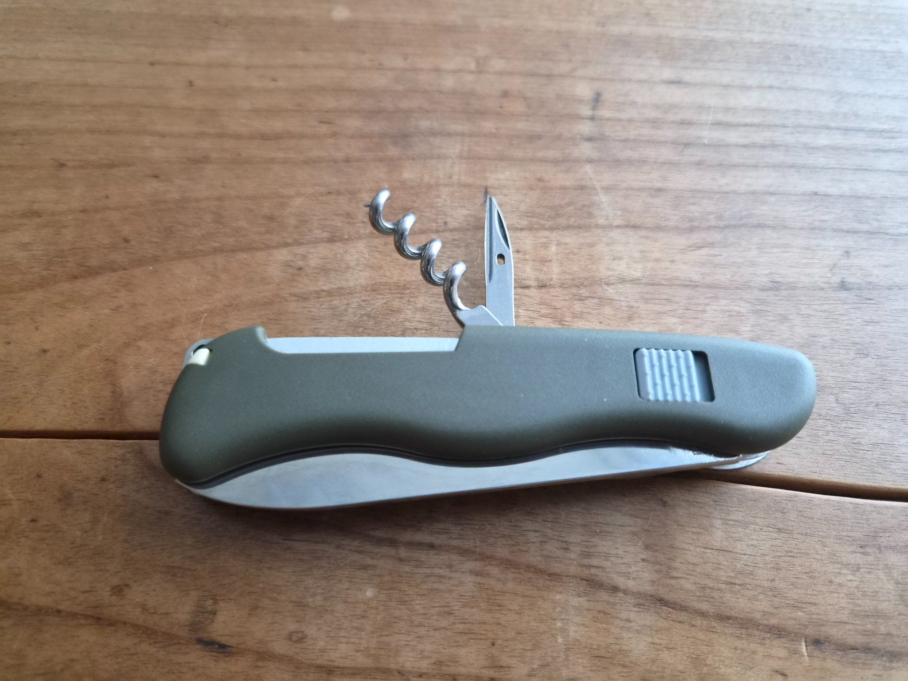 Coltelli tascabile: Taschenmesser - Victorinonx – Nuovo (secondo la descrizione) da Laupen BE venduto da R11rs 2