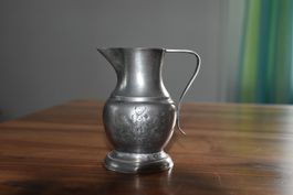 Zinn Krug, Vintage