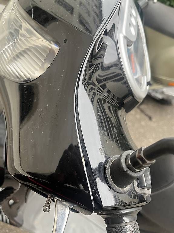 Scooter: Honda SH125 Schwarz Jg. 2003 – Usato da Zürich venduto da leo_t9sr 4