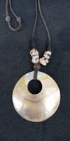 Collier vintage avec grand pendantif nacre véritable