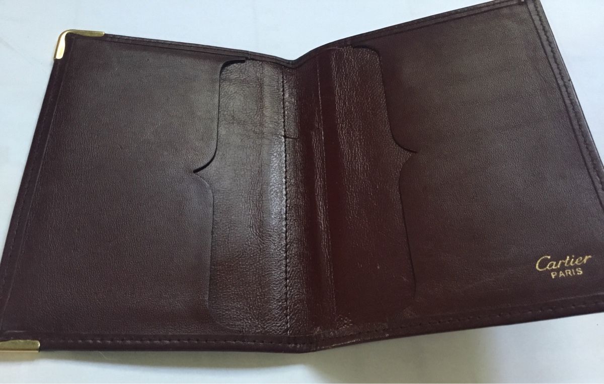 Autres vêtements & accessoires: Cartier Karten Etui  – D'occasion à Schlieren par Jeajet 8