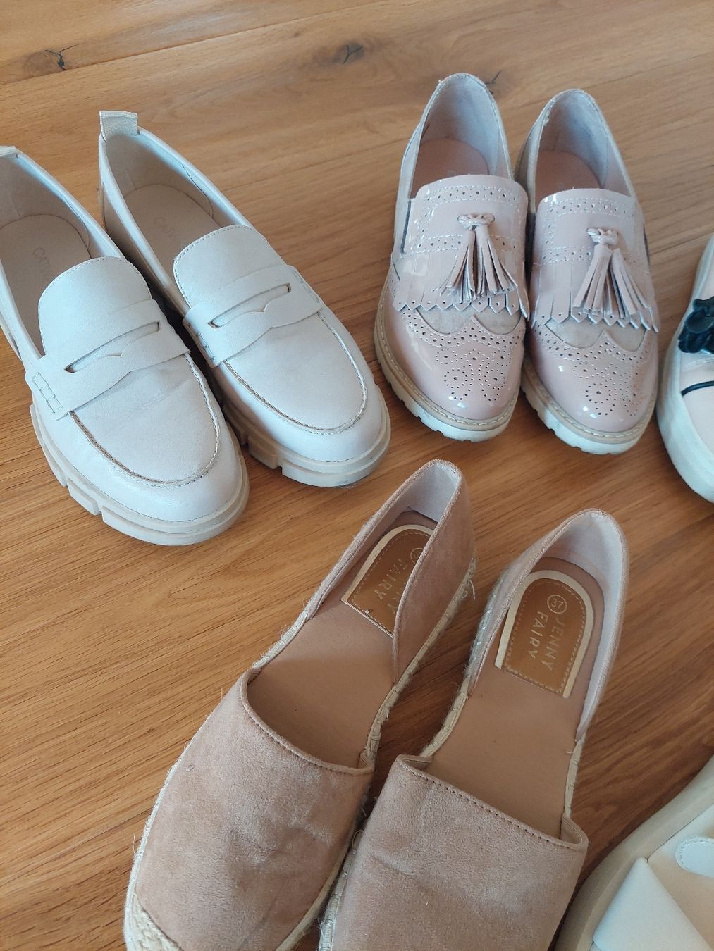 Scarpe da donna: Schuhpaket, Gr. 37/38 – Usato da Schenkon venduto da rausausdemhaus 1