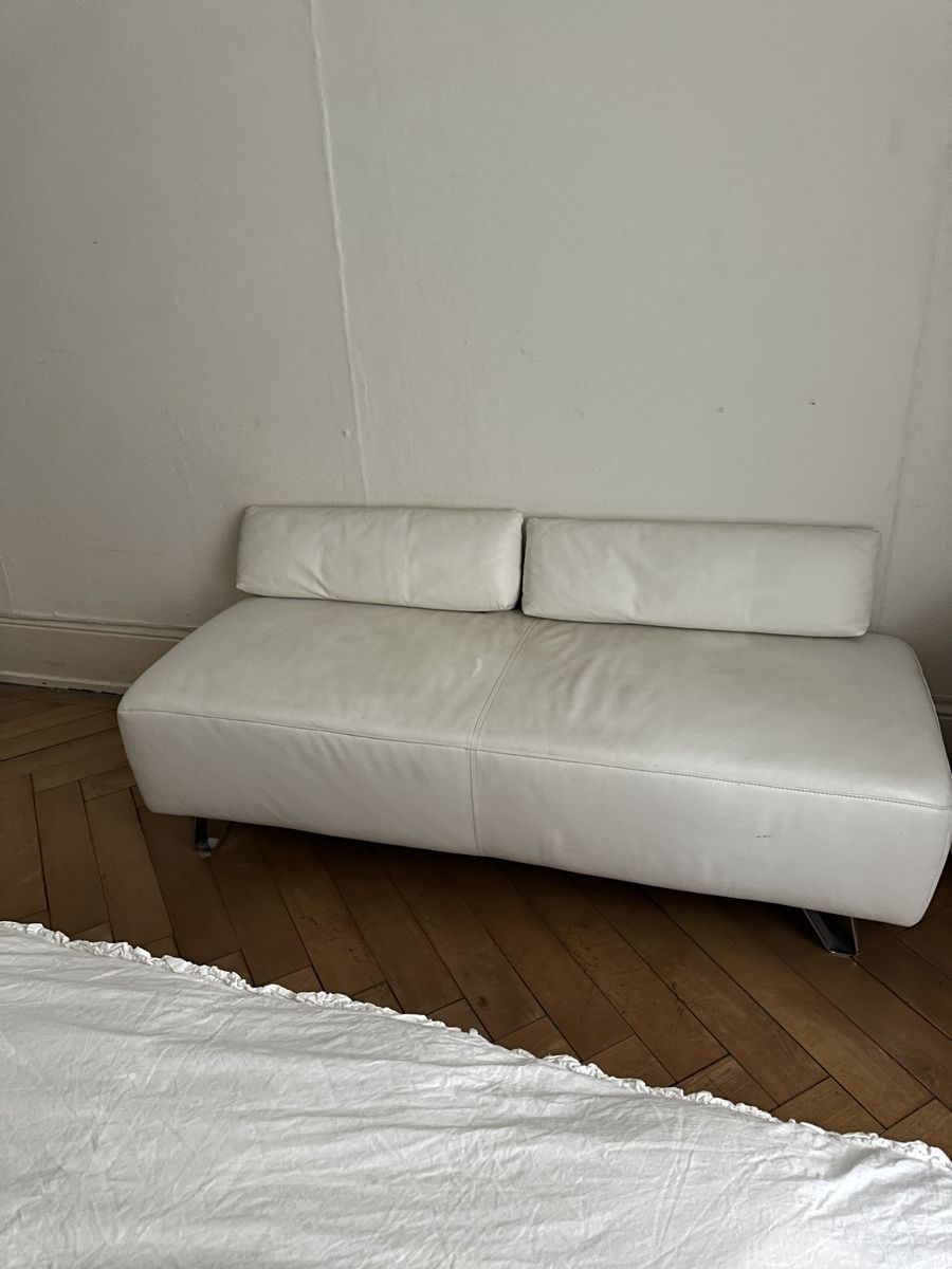 Divani: Ledersofa mit 2 Lederkissen – Usato da Luzern venduto da w.welihodska 2