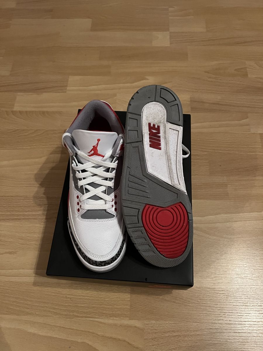 Jordan Herrenschuhe: Air Jordan 3 Fire Red [EU 42] – Gebraucht aus Spreitenbach von iamxrco 1