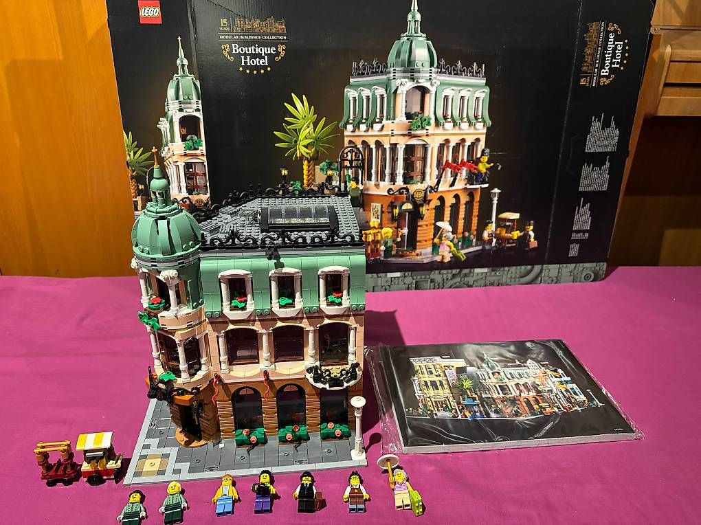 Lego Kit di costruzioni: LEGO 10297 - Hotel, beleuchtet – Usato da Grüt (Gossau ZH) venduto da smer01 2