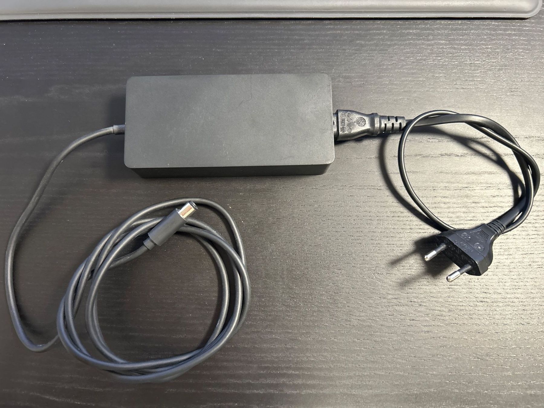 Microsoft Docking station: Microsoft Surface Dock inkl. Netzteil – D'occasion à Näfels par Mister-MM 2