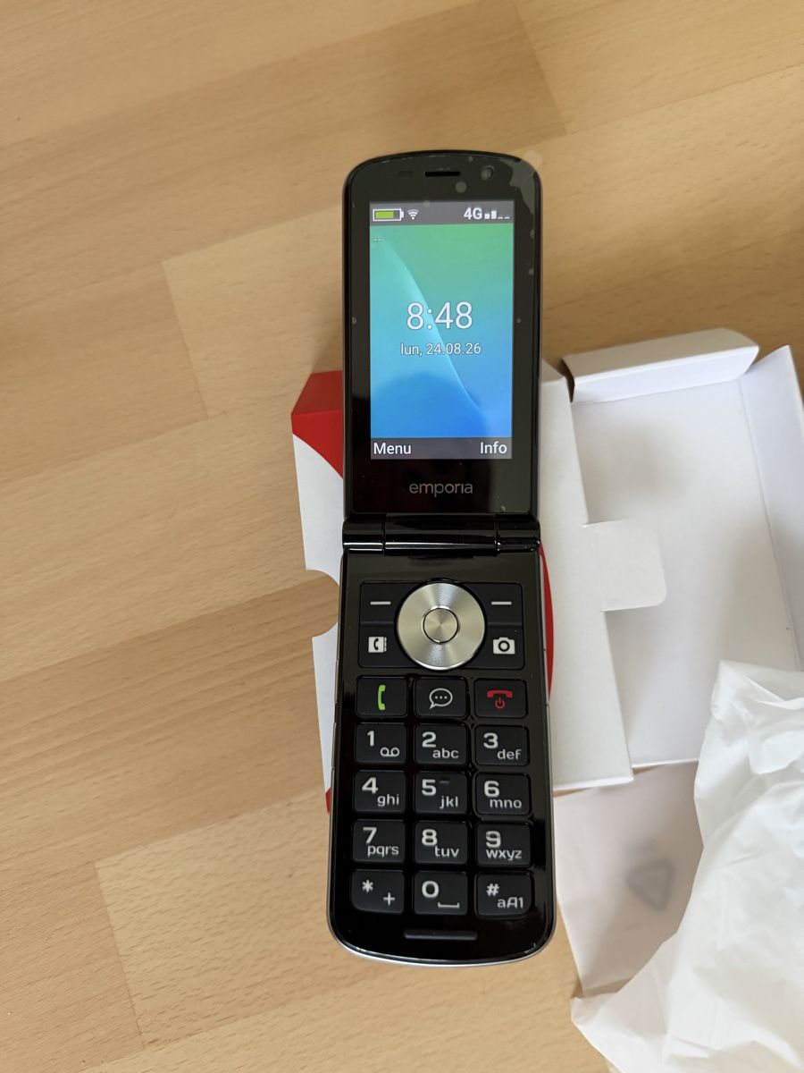 Emporia Handys / Smartphones: Emporia Touch Smart 2 – Neu (gemäss Beschreibung) aus Uznach von enrico06 2