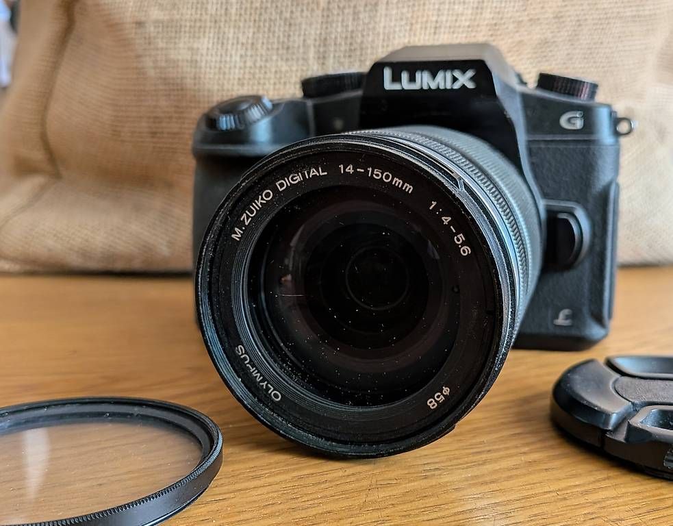 Panasonic Fotocamera: Lumix G81plus Olympus 14-150mm Mk2 – Usato da Confignon venduto da nar_9q26 1