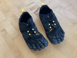 Vibram FiveFingers Trekkingschuhe Gr. 46 NEU UND UNGEBRAUCHT