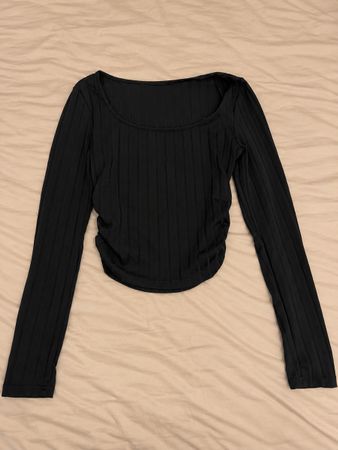 Damen Langarmshirt gerippt schwarz neuwertiger Zustand