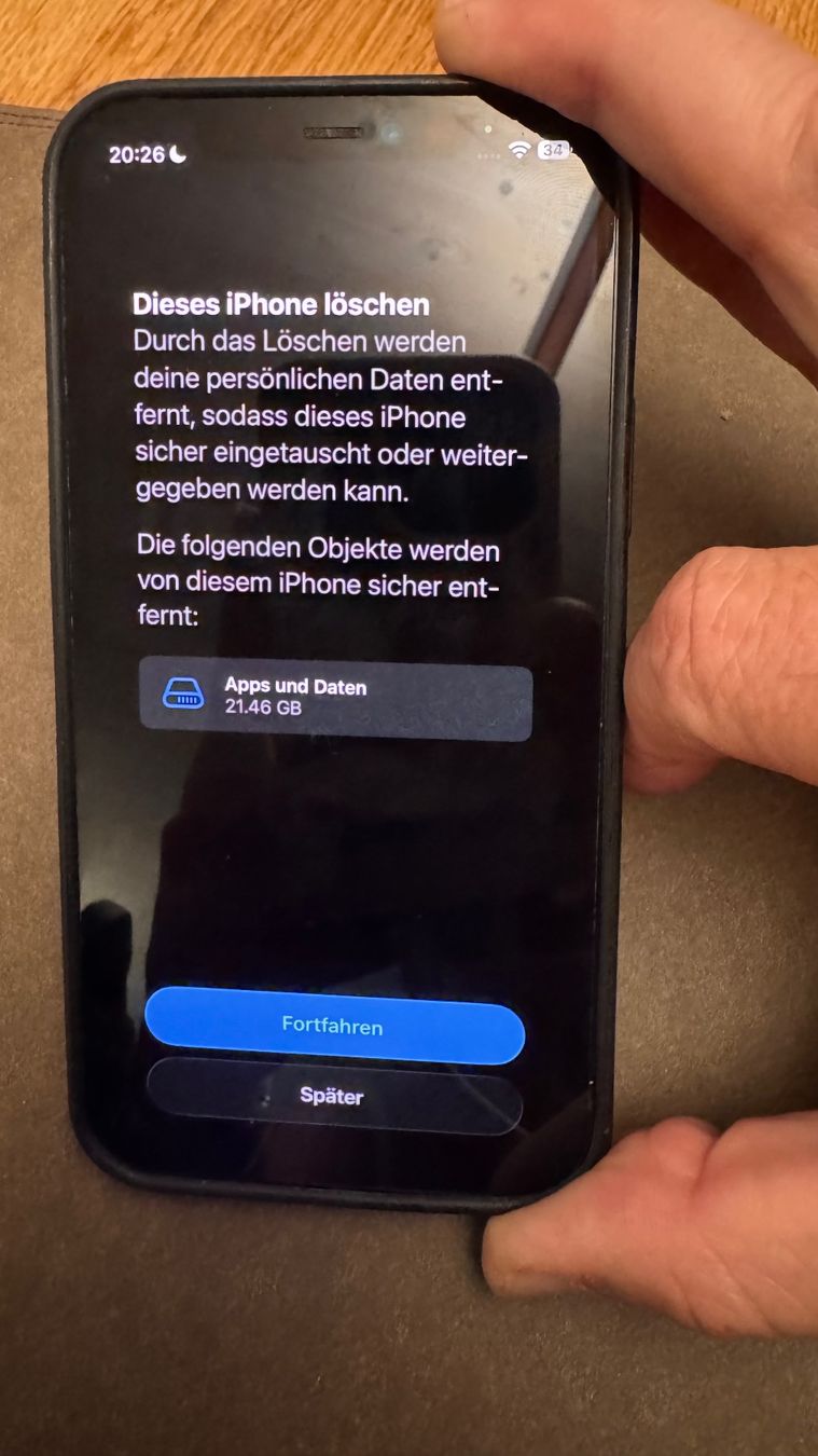 Apple Portables: iPhone 12 – D'occasion à Wilen b. Wil par yes2598 1