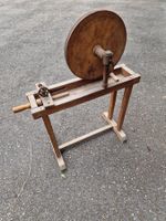 Spinnrad Webrad (Flachs Leinen Wolle?)