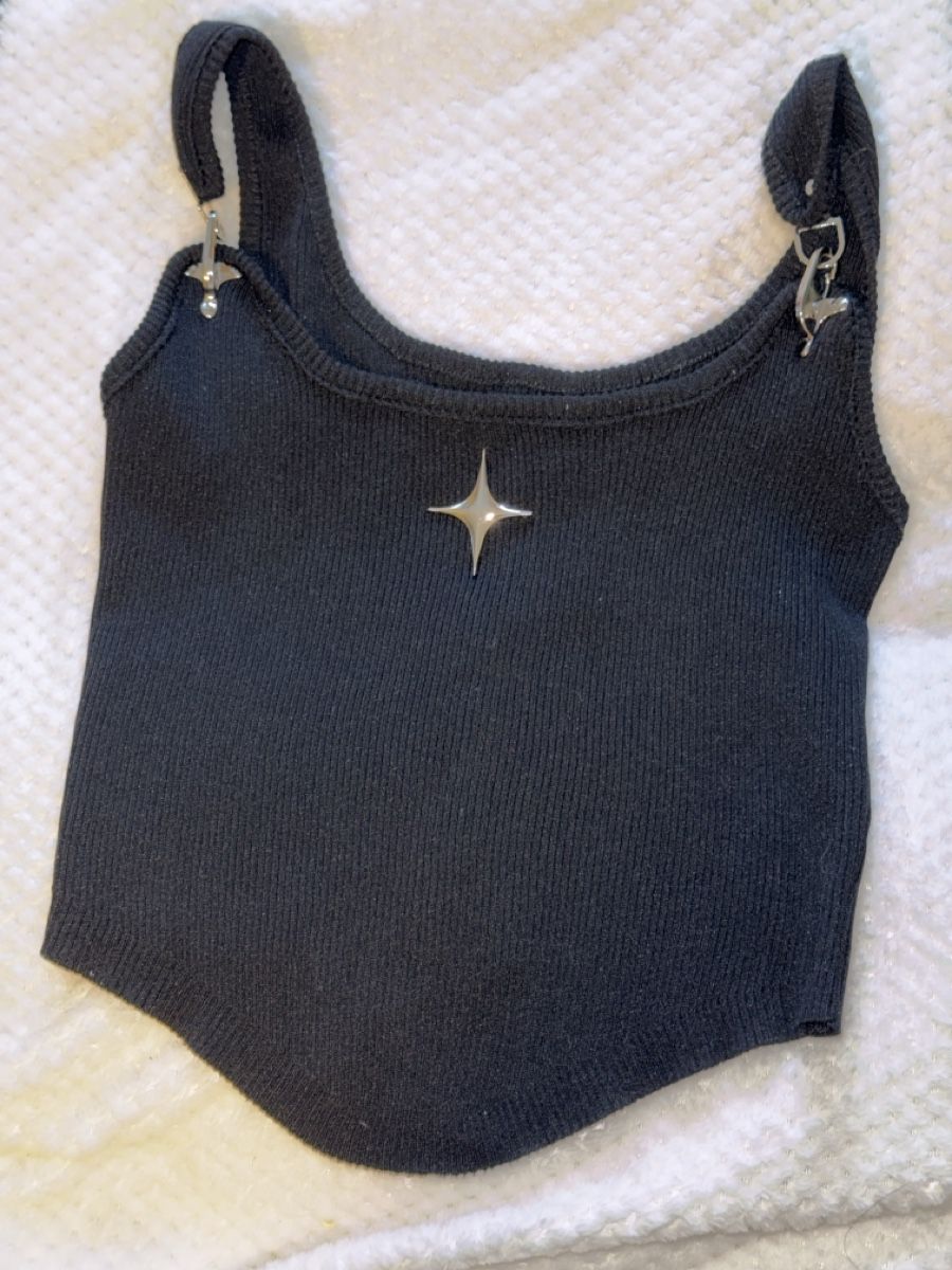 Tops: Emo Y2K Unique Star Top: Edgy – Gebraucht aus Zofingen von cva_w7vn