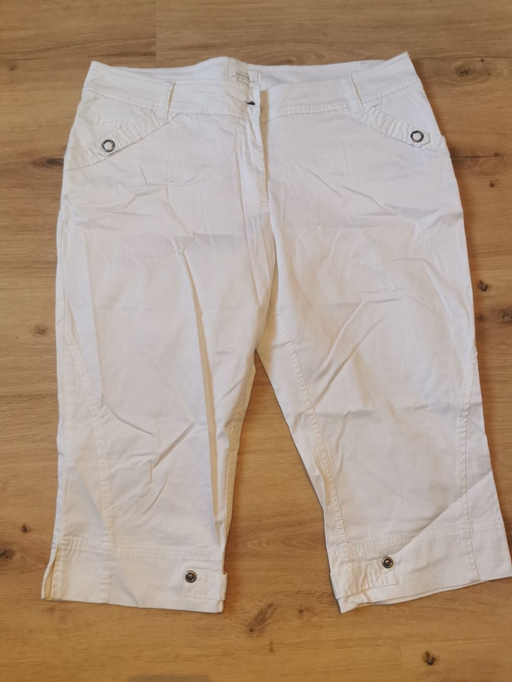 Hosen: Damen Caprihose – Gebraucht aus Grosswangen von Weidhof6