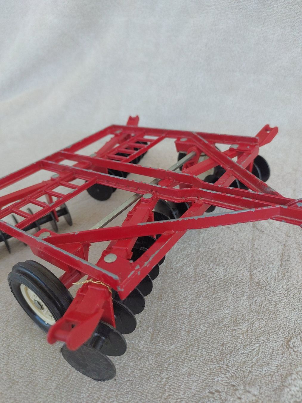 Giocattoli: Vintage Scheibenegge ERTL – Usato da Strengelbach venduto da Phorensic_30 3
