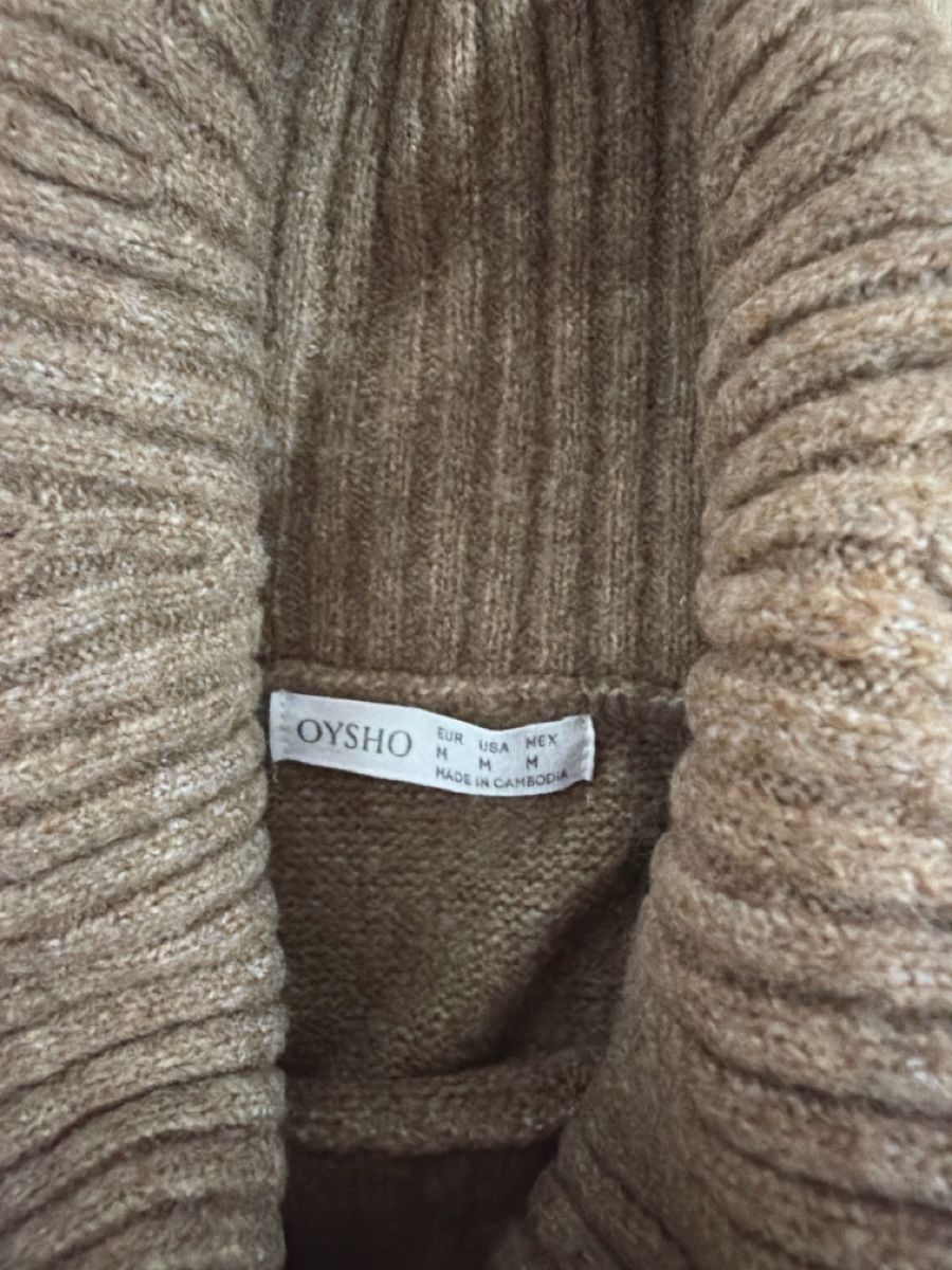 Oysho Maglioni & Felpe:  Oysho Rollkragenpullover taupe, Grösse M – Usato da Effretikon venduto da MaisonNade 1