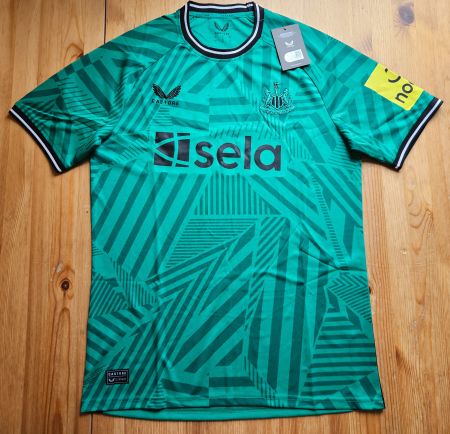 Newcastle United FC Trikot Castore NEU Grösse M Magpies