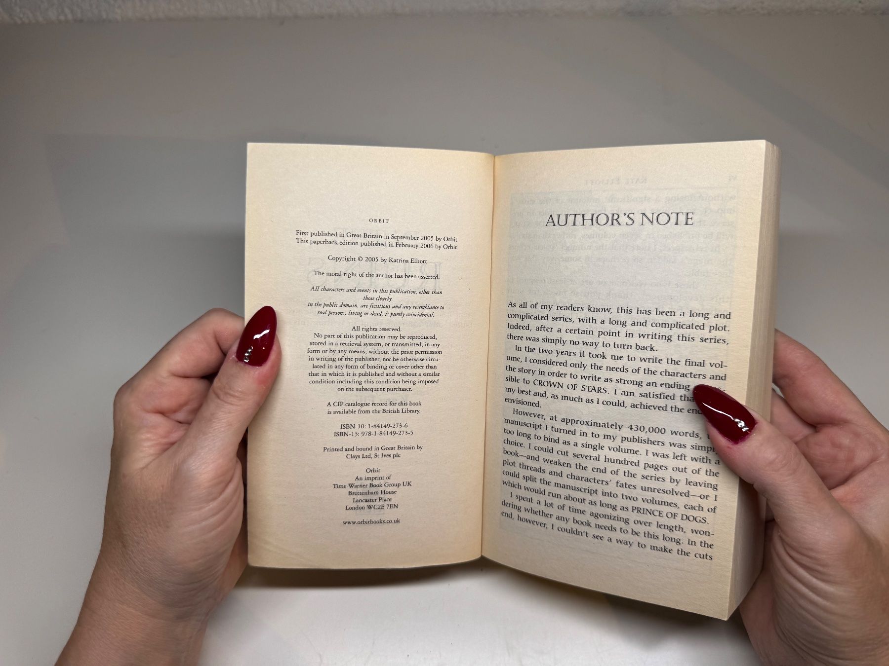 Libri: NOVEL: Kate Elliott, In the Ruins – Usato da Grosswangen venduto da English_books 3