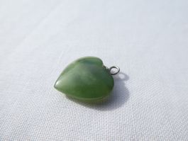Jade-Herz Anhänger; Ø 1.5cm