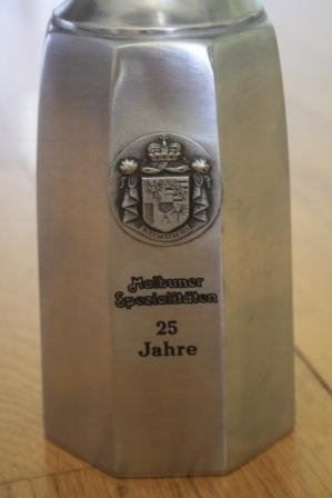 Karaffen: Zinnkanne mit Kette – Gebraucht aus Muttenz von Montreal1986 2