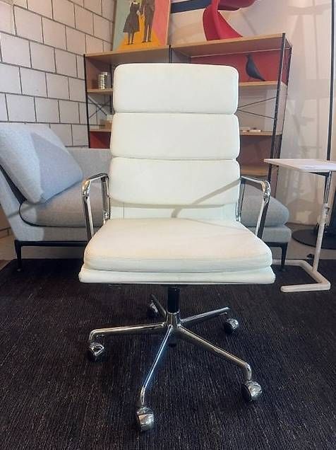 Vitra Sedie: Vitra Soft Pad EA 219 weiss – Usato da Zollikofen venduto da OberliAG 1