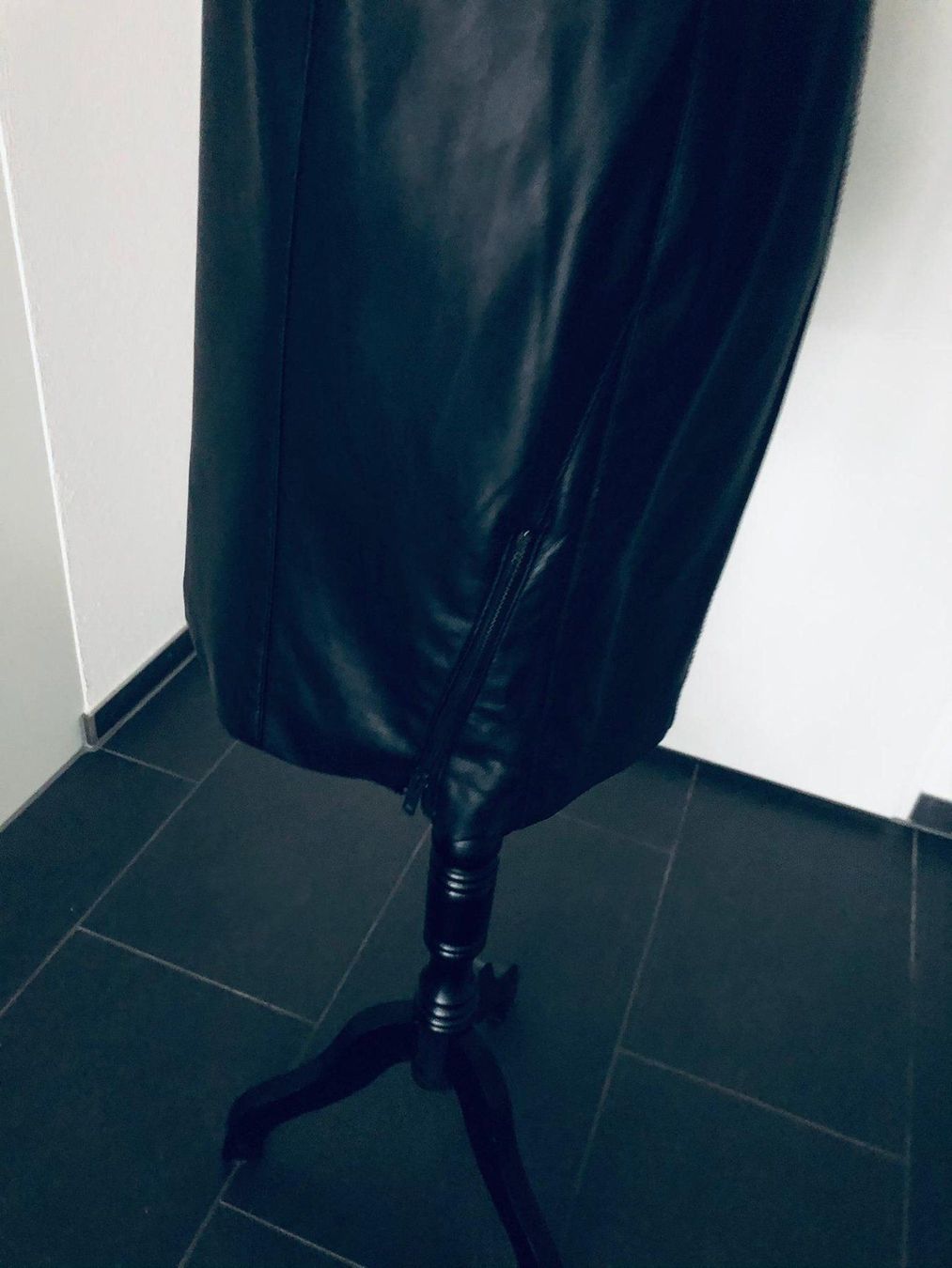 Vestiti: Sehr schönes echtes Leder Kleid – Usato da Winkel venduto da Glamour4You 6