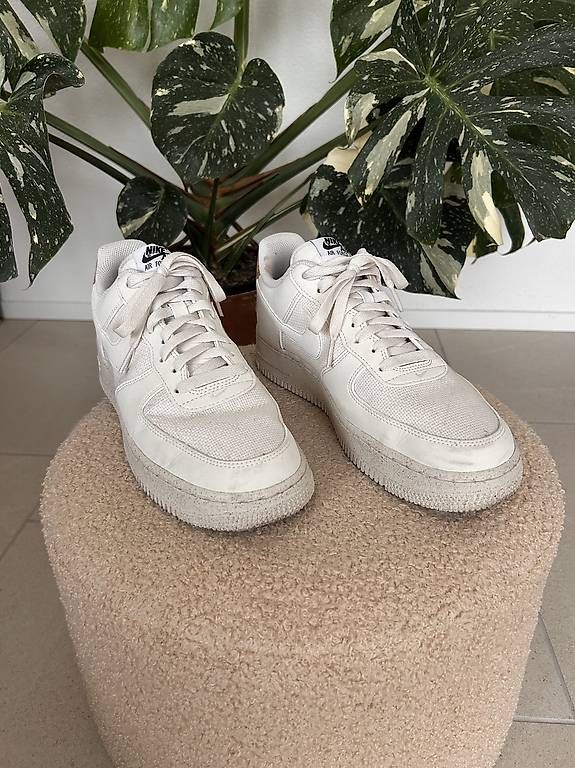 Nike Scarpe da uomo: Nike Air Force 1 Low Next Nature Cork – Usato da Zürich venduto da laraaimee