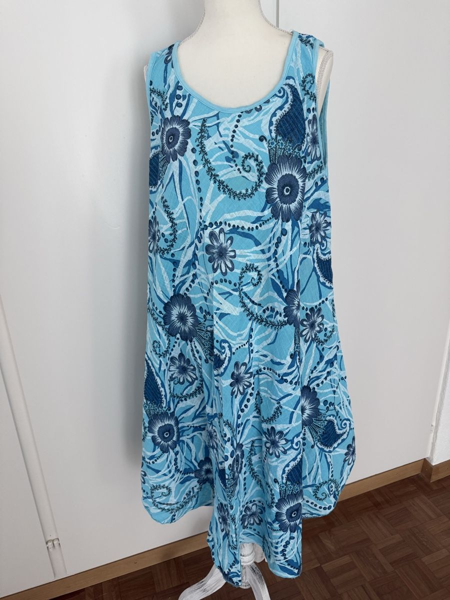 Kleider: Kleid  – Gebraucht aus visp von Kmemo1 1