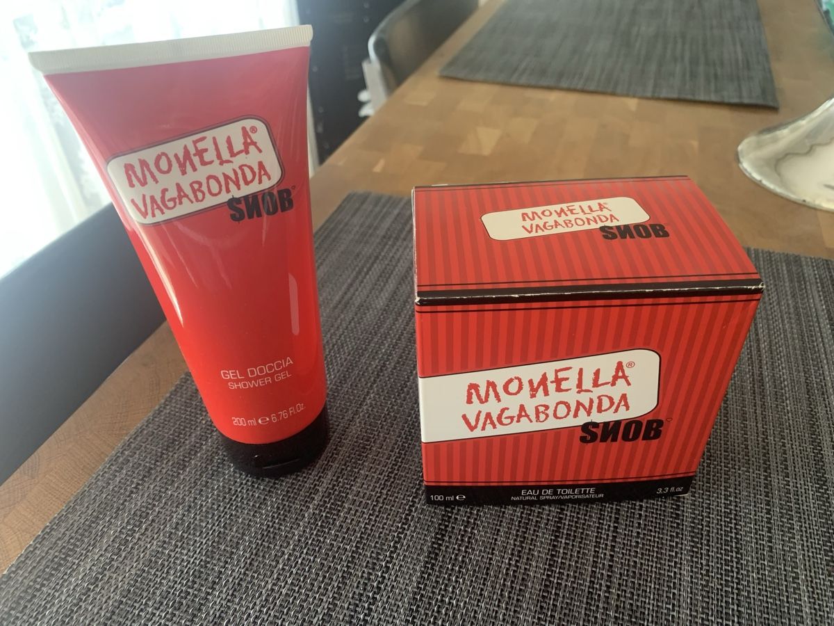 Parfum & Eau de Toilette: Monella Vagabonda Parfüm – Gebraucht aus Emmen von ama_8wmn