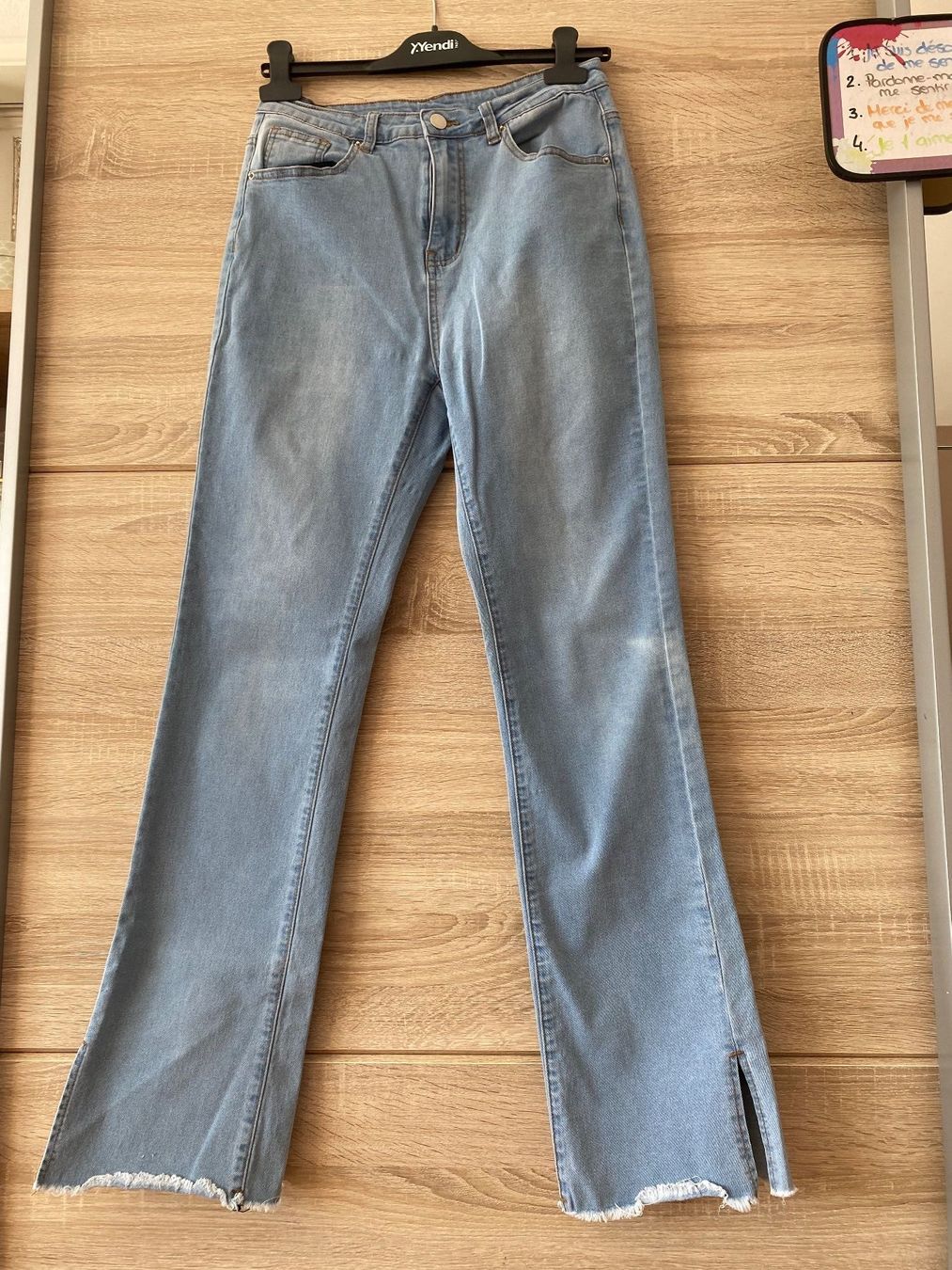 Shein Jeans: Jeans flare – Usato da Montreux venduto da Izapeche811